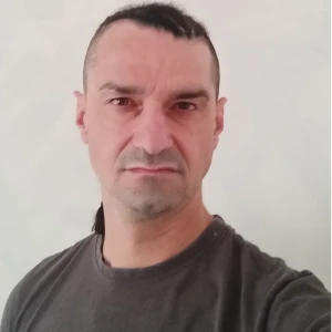 Сашо Велков