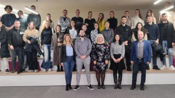 ЛЕВ ИНС и УНСС продължават втория етап от проекта „Кариера 360“ с практически обучения