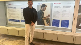 Top Cybersecurity Expert Oren Elimelech Visits “Hacked Everyday Life” Exhibition in Sofia