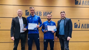 Лев Инс с награда за футболисти, участвали в Световното първенство по минифутбол