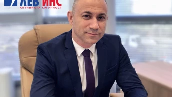 Изпълнителният директор на "Лев Инс" Валентин Илиев представи възможностите за корпоративна киберсигурност на регионален бизнес форум в Русе