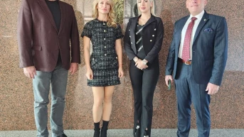 Варненският свободен университет се присъедини към социалната кампания на Лев Инс „Пази детето в Интернет”