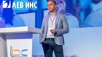 Лев Инс подава ръка на Телематиката