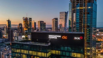 Ново начало за Лев Инс в Полша