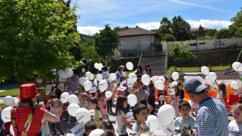 Дни преди 24 май, НПО „Активна сигурност“ към ЗК „Лев Инс“ на гости на децата от Ловеч